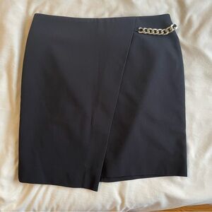 H&M Elegant Black Pencil Skirt with Gold Chain Detail